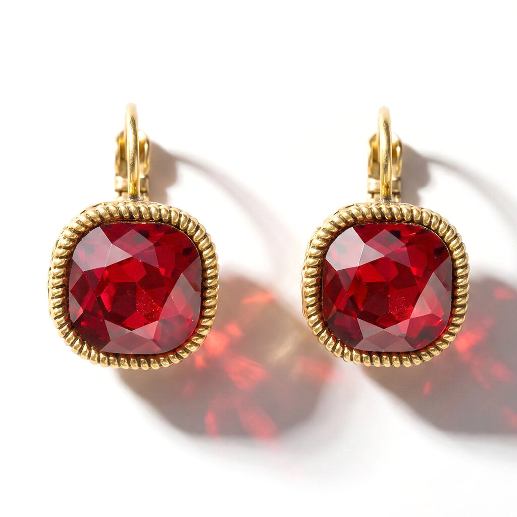 Vierkante Oorbellen Goud met Swarovski kristal