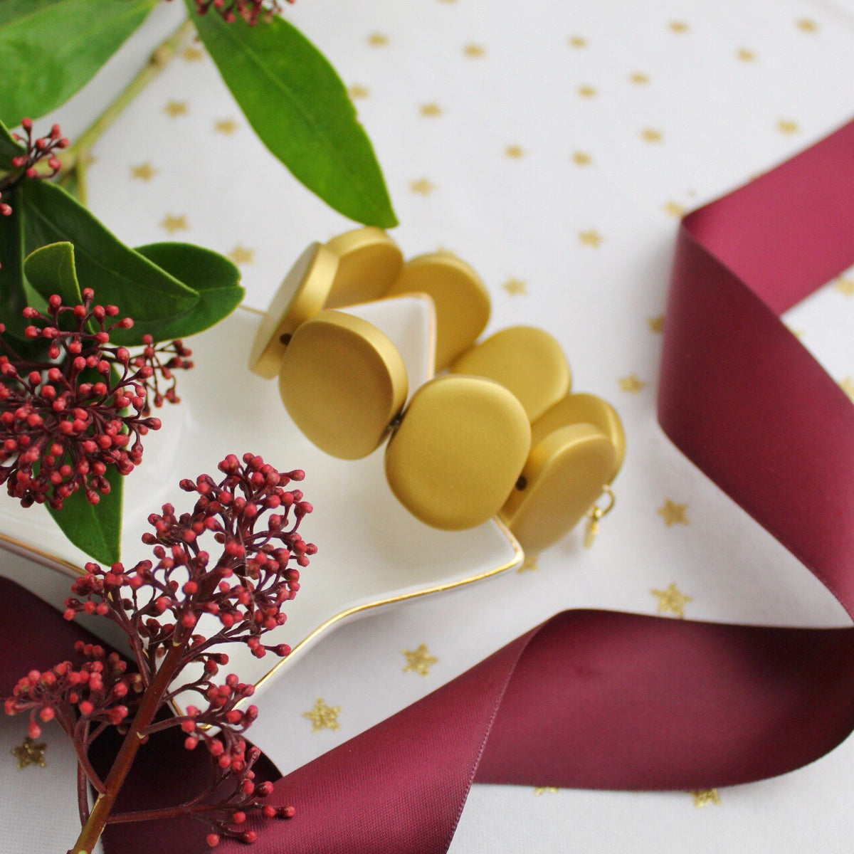 A Touch of Gold Festive Bracelet