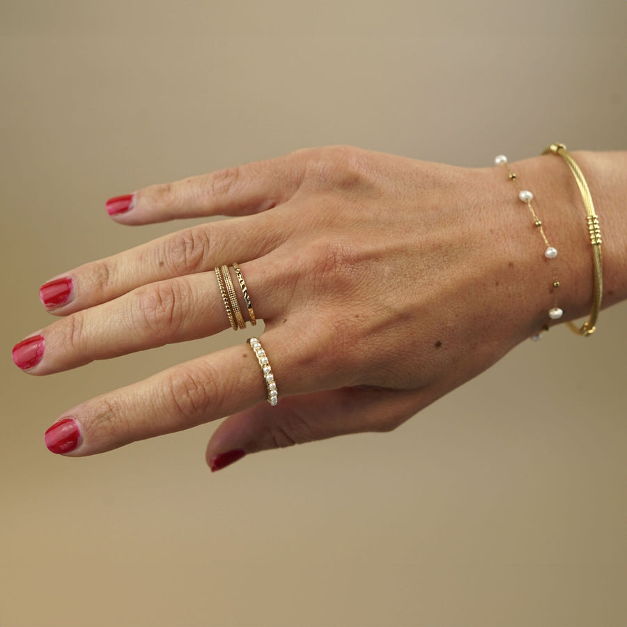 Dots of Pearl Ring