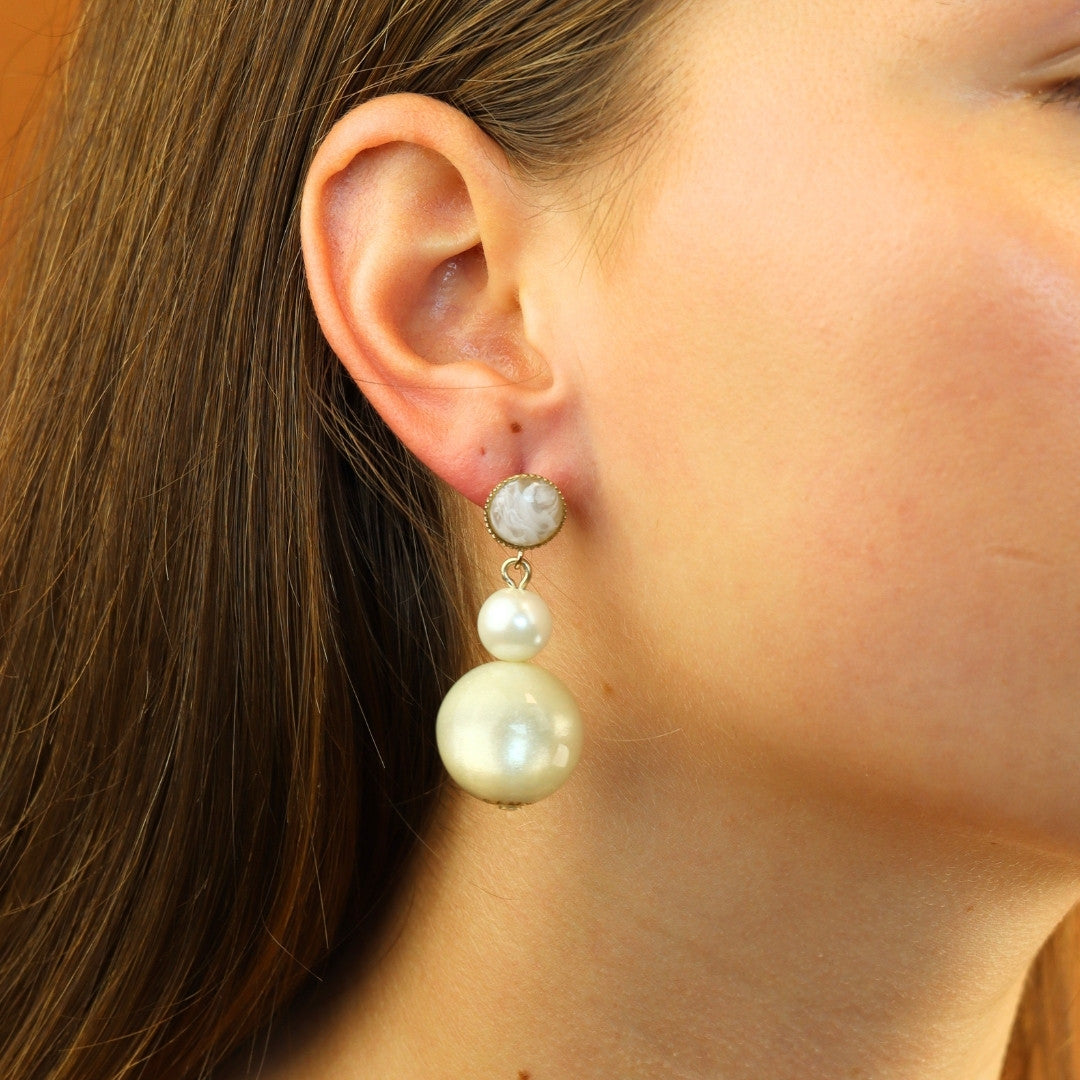 Sparkling Pearl Earrings