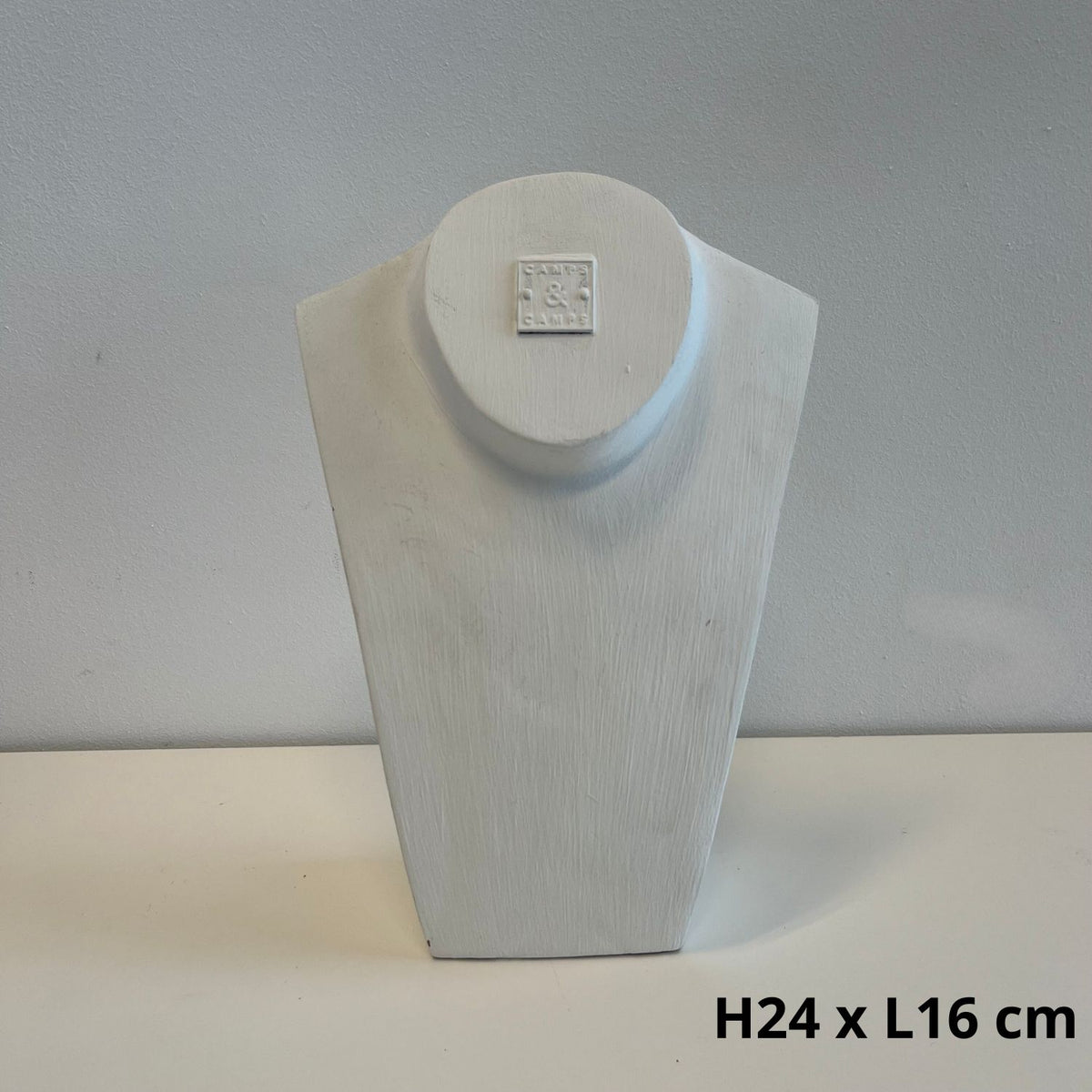 Hals 24 cm