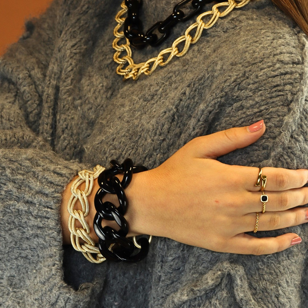 Double Relief Kapittel Bracelet