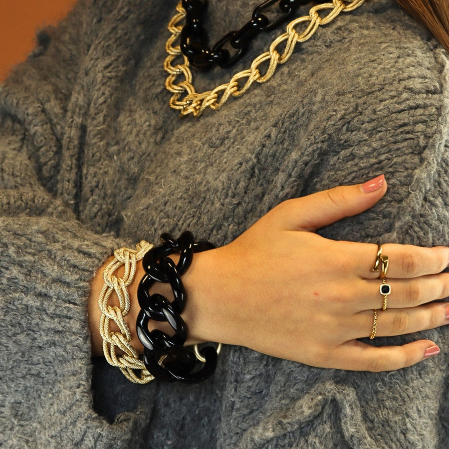 Double Relief Kapittel Bracelet