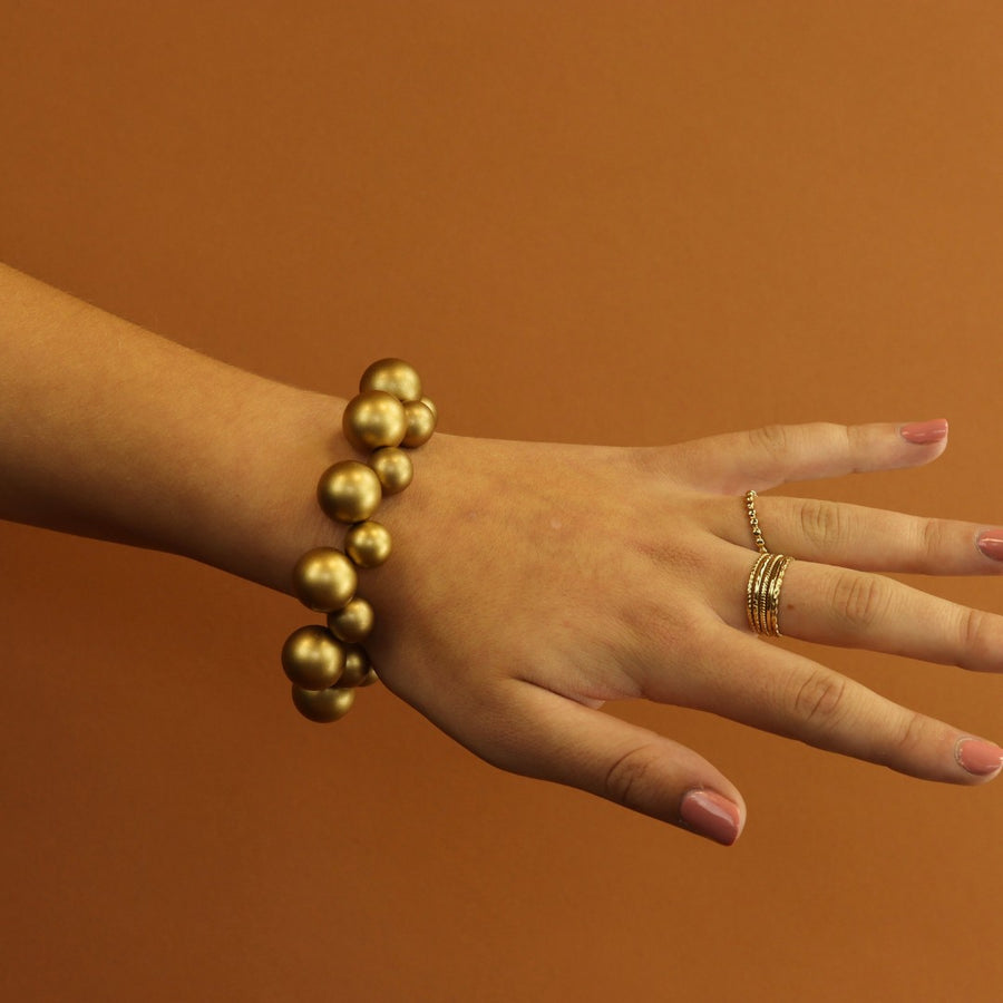 Shiny Globe Bracelet