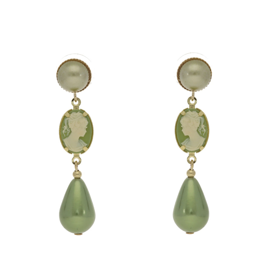 Cameo Vintage Pearly Cameo