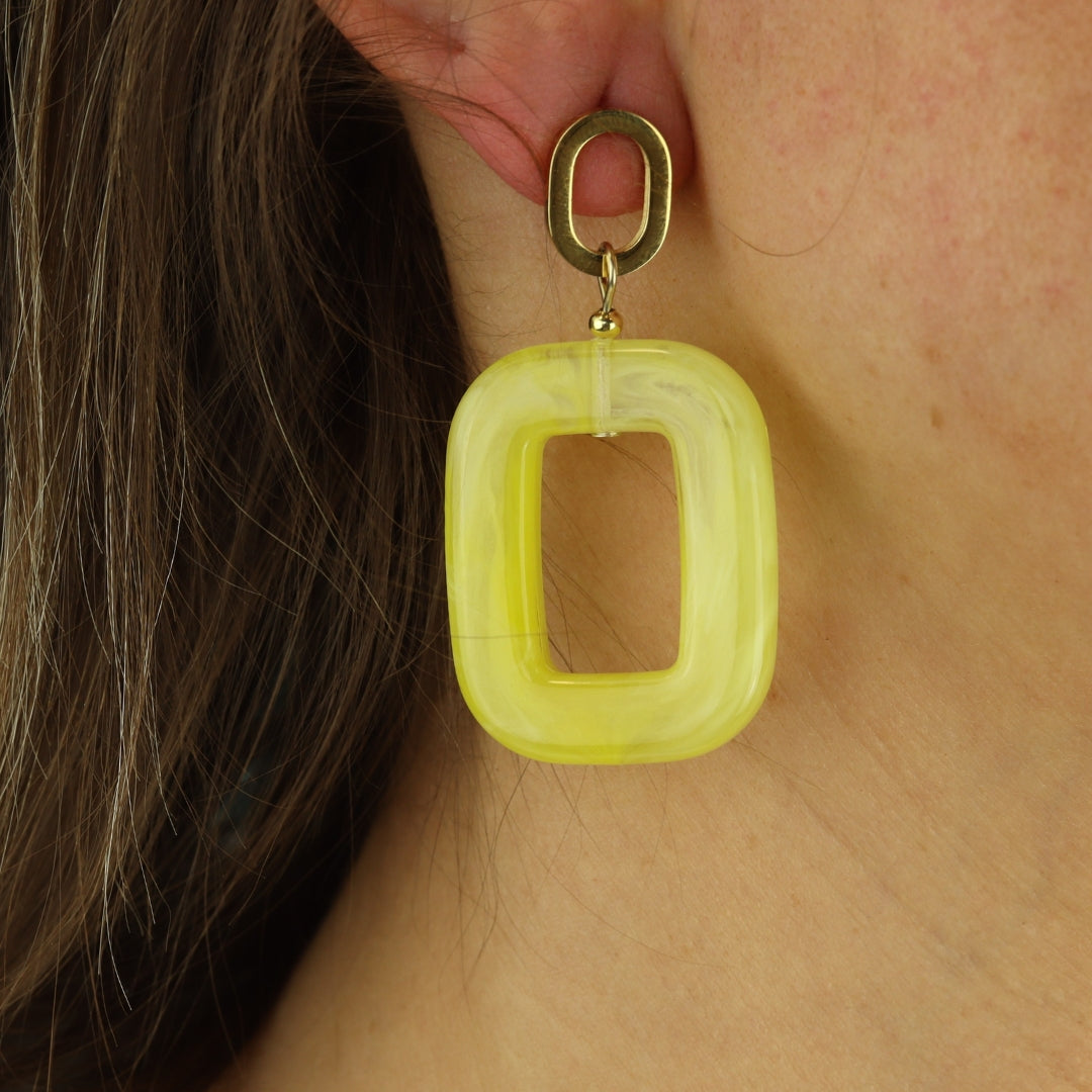 Bold Chunky Dangling