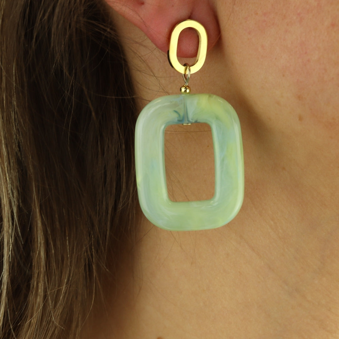 Bold Chunky Dangling