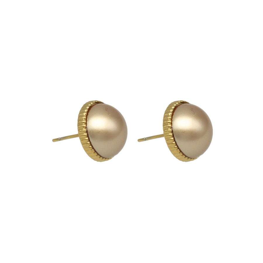 Pearl Studs