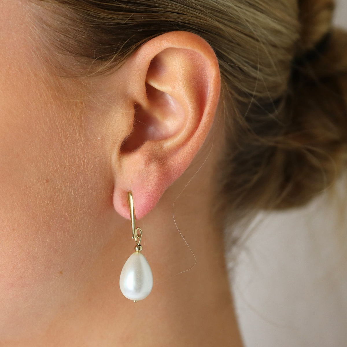 Everyday Pearl Droplet