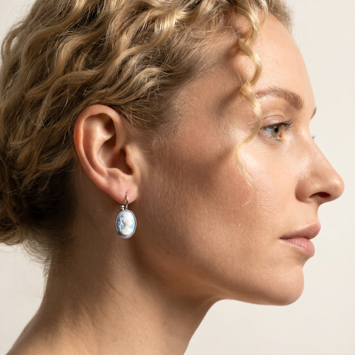 Cameo Earrings Groot Zilver