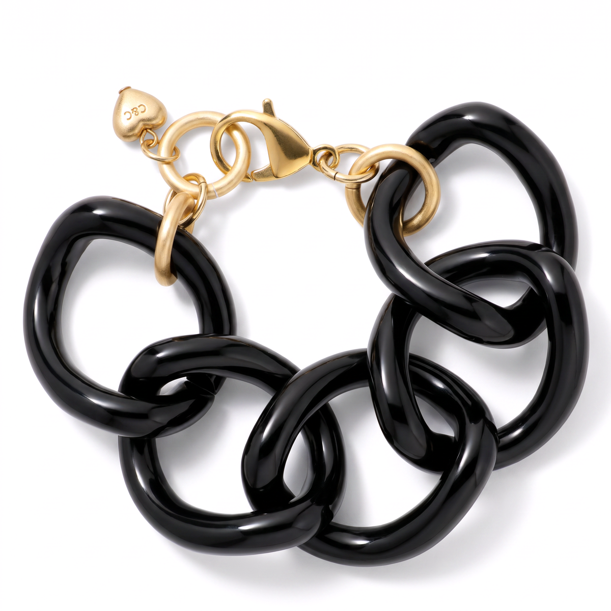 The totally vogue bracelet