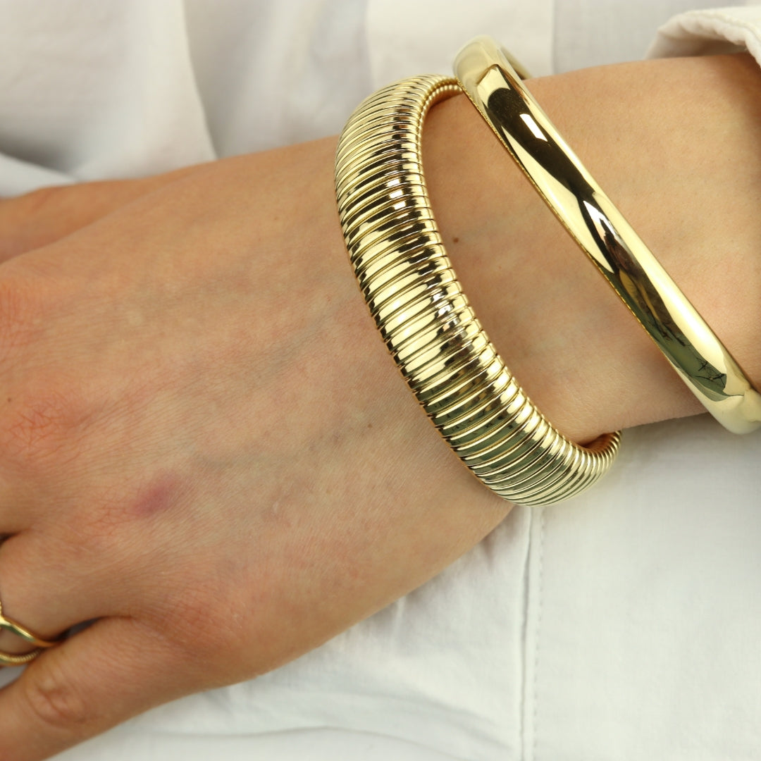 Classic Big Ribbed Bangle