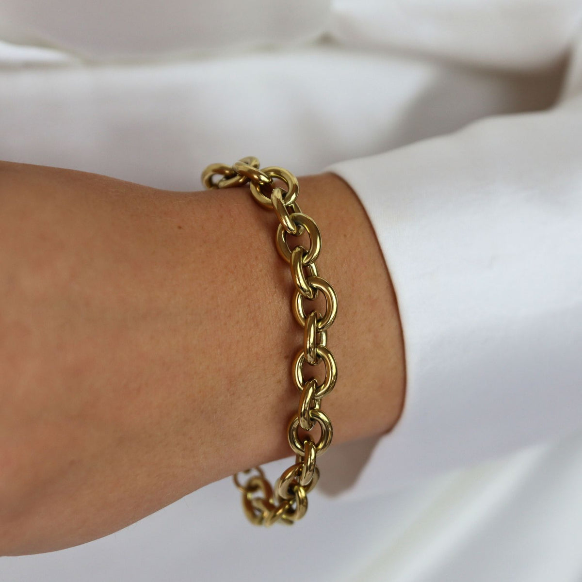 Golden Cable Chain Bracelet