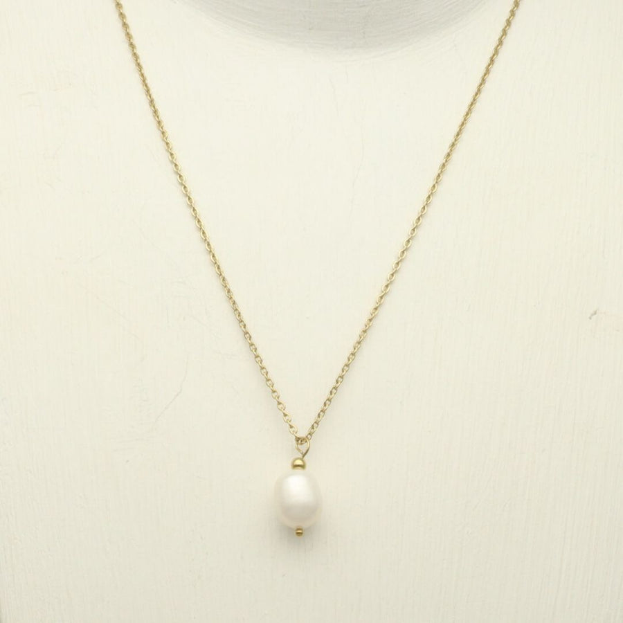 Oval Pearl Necklace