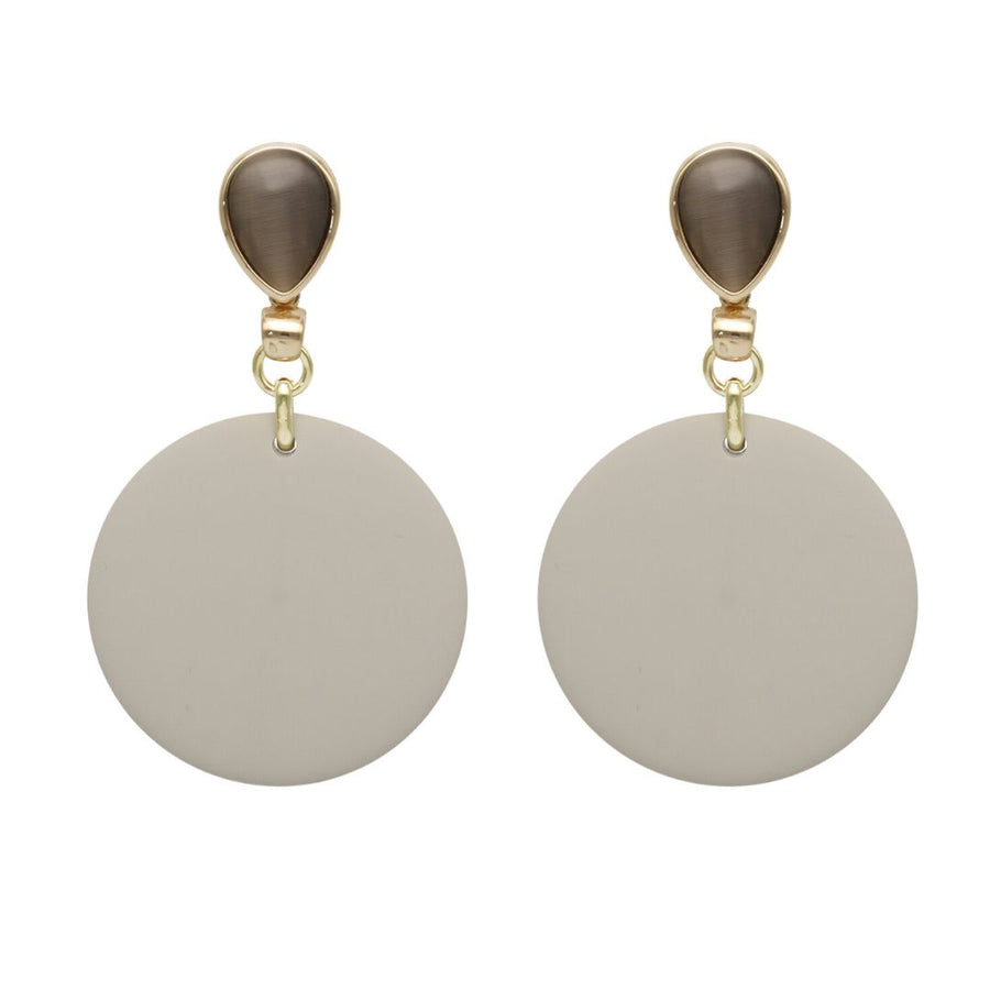 Elegant Dangling Disc