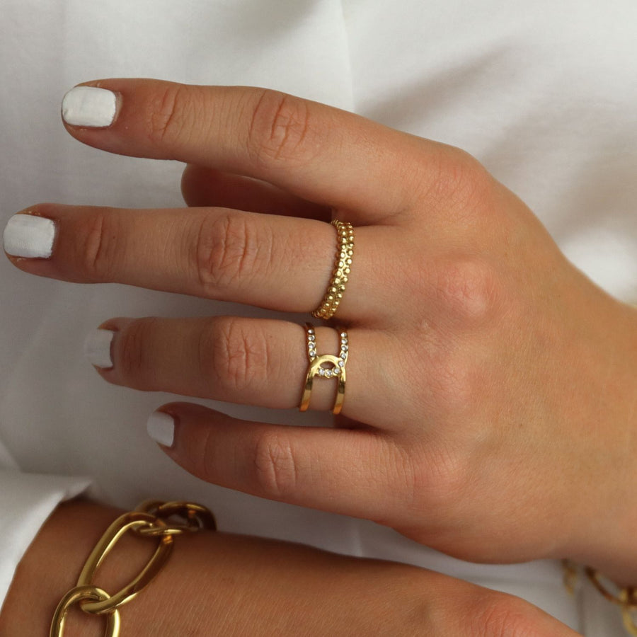 Double Overlap Ring With Stones