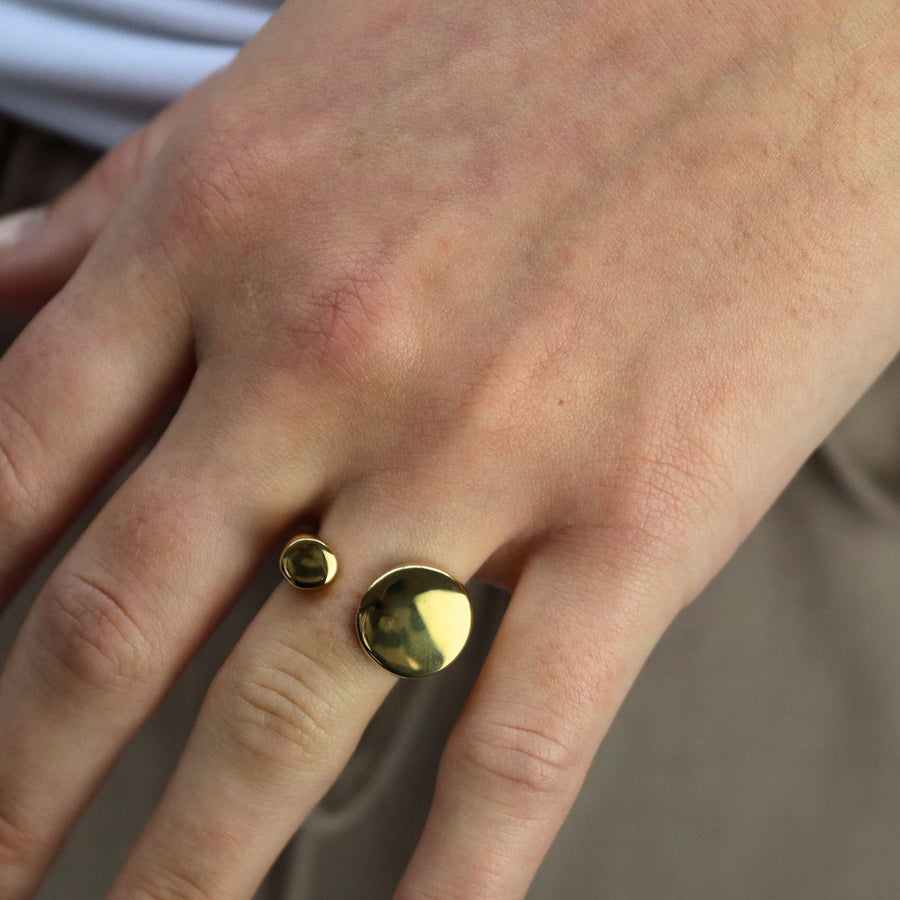 Statement Iconic Ring