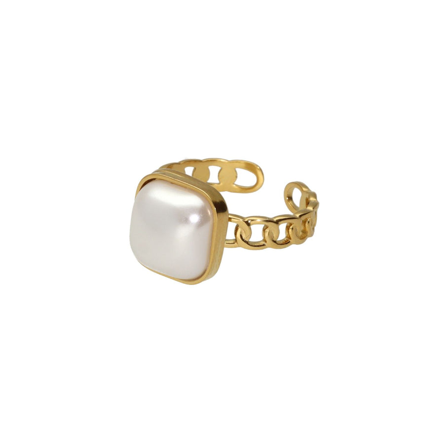Flat Chain with Gem Ring