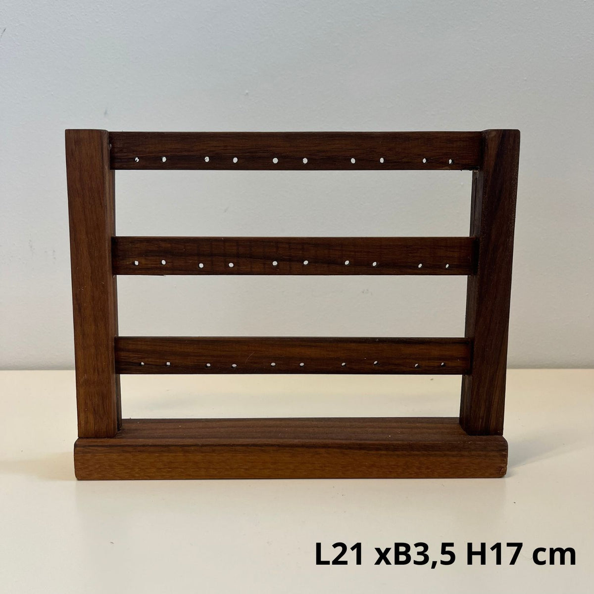 Hout rekje 3 rijen oorbellen