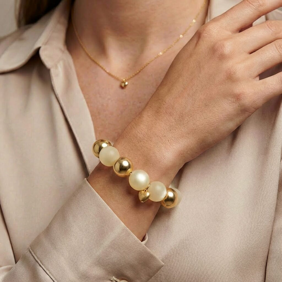 Shiny Pearls