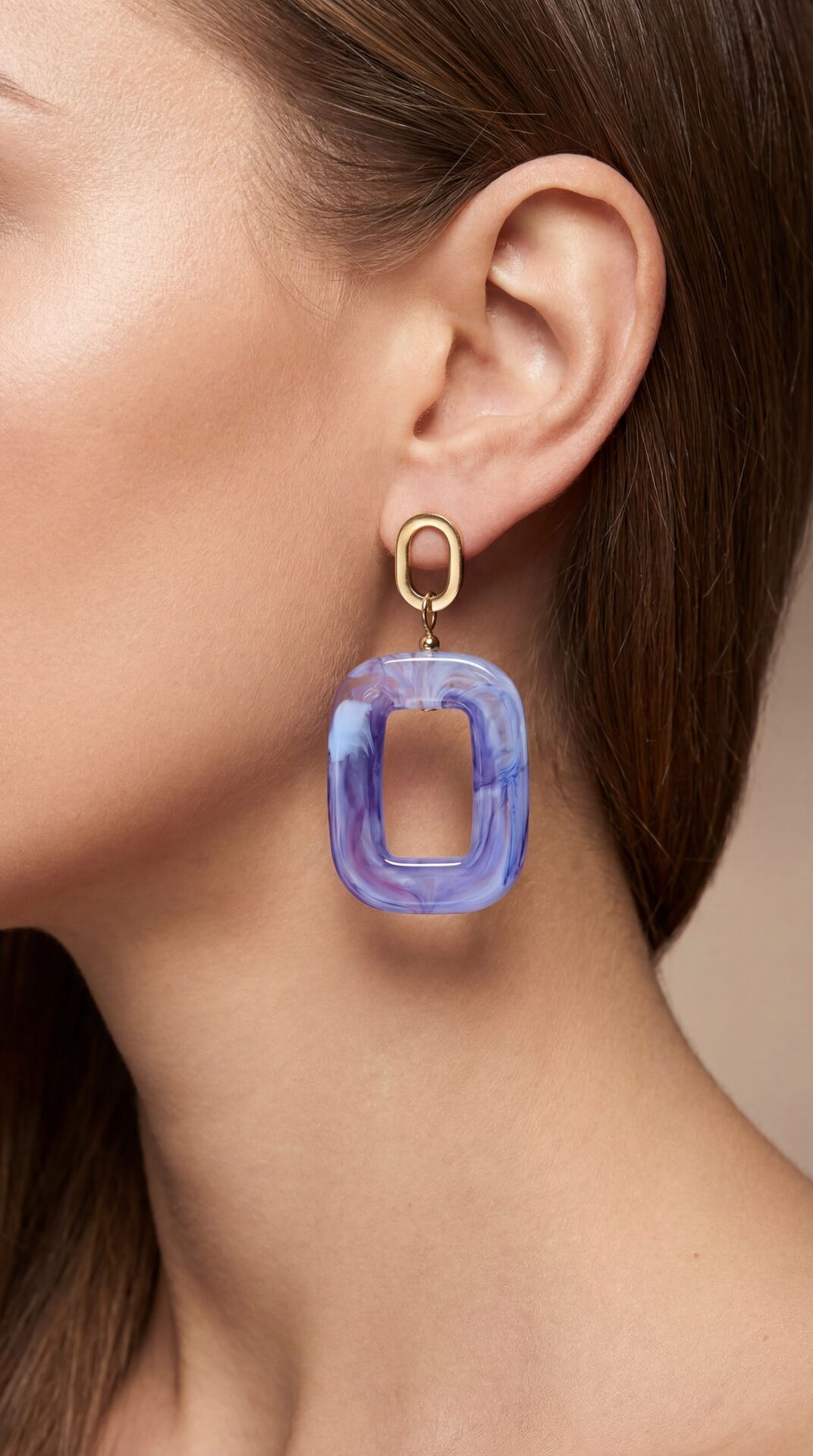 Bold Chunky Dangling