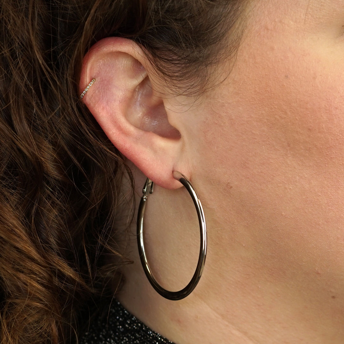 Medium Hoops