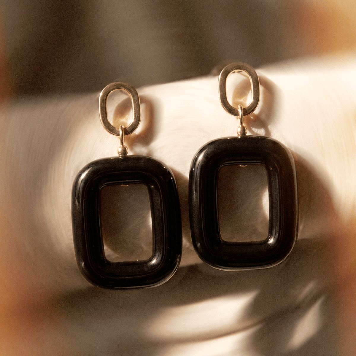 Bold Chunky Dangling
