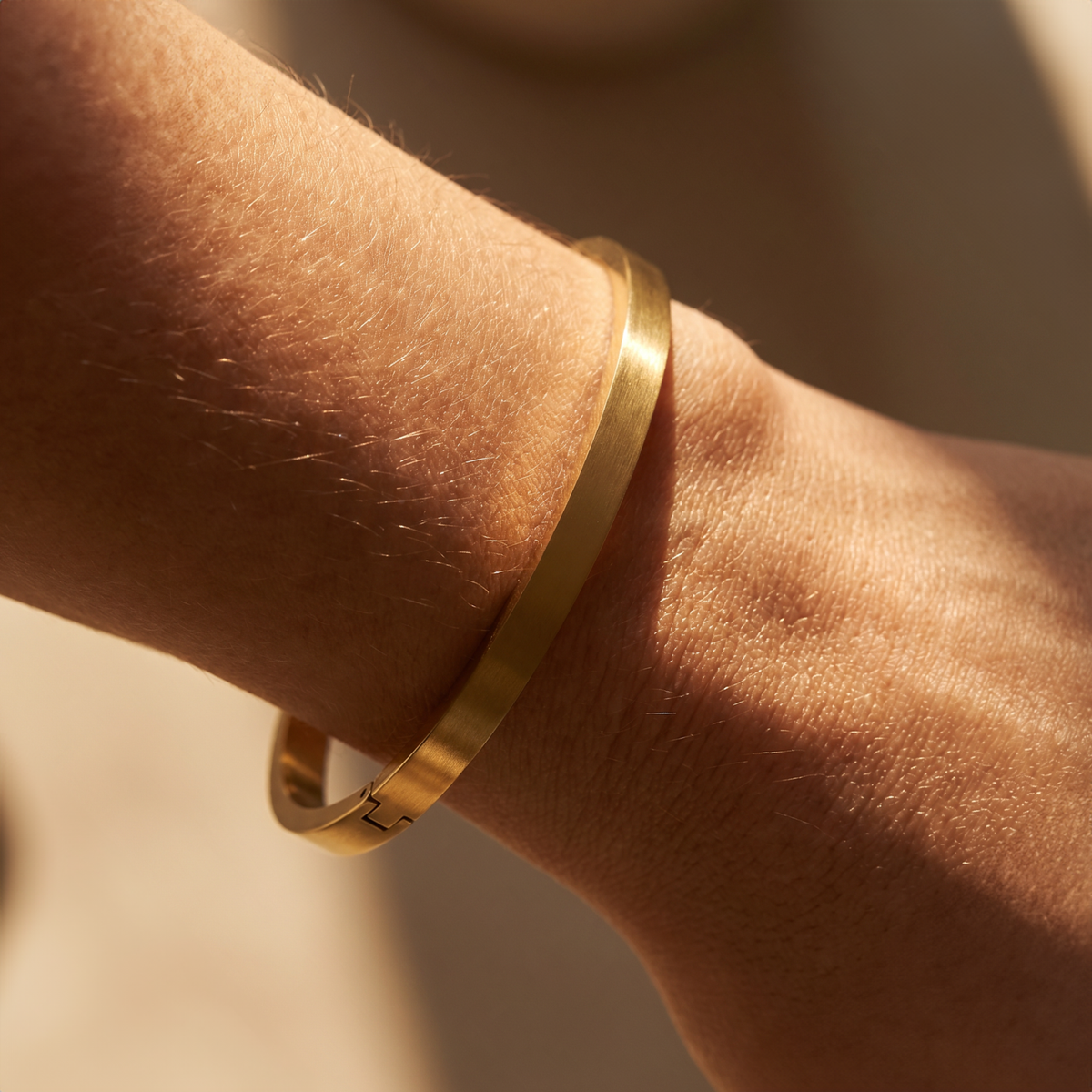 Minimalist Bangle