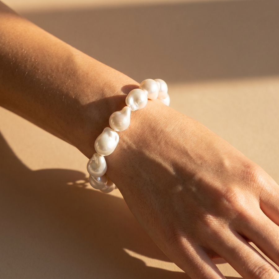 Teardrop Pearl Bracelet