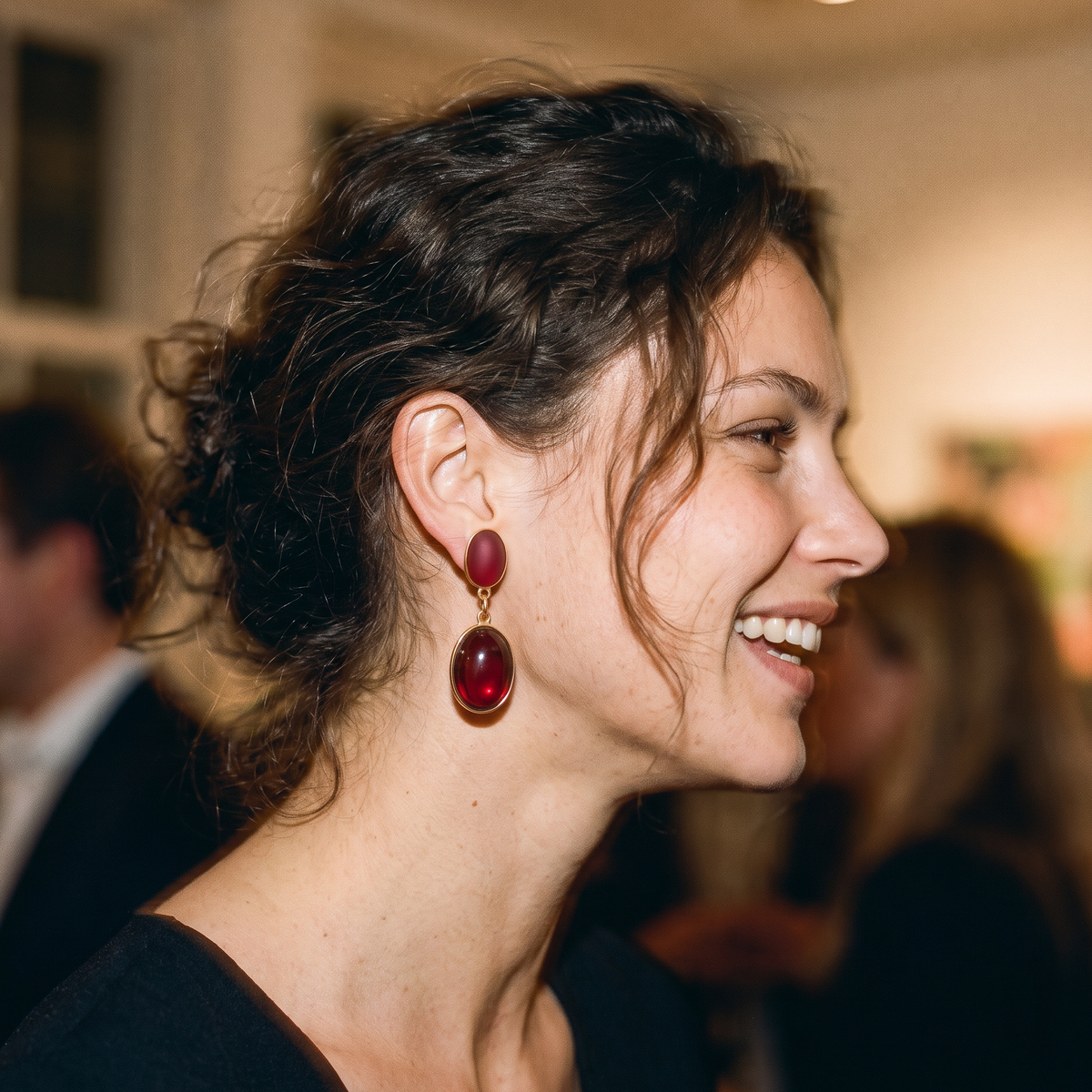 Royal Glow Earrings