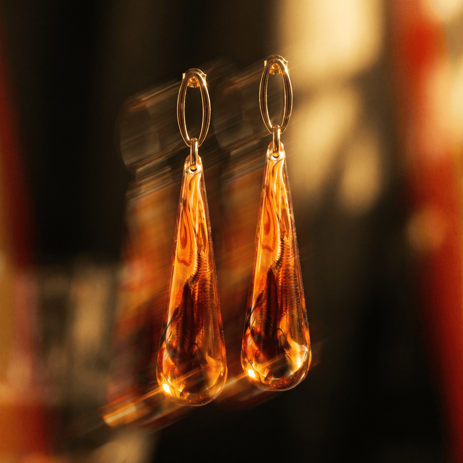 Elegant Oval Drop