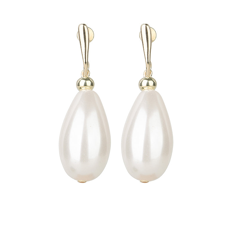 Pearly Drop Earrings