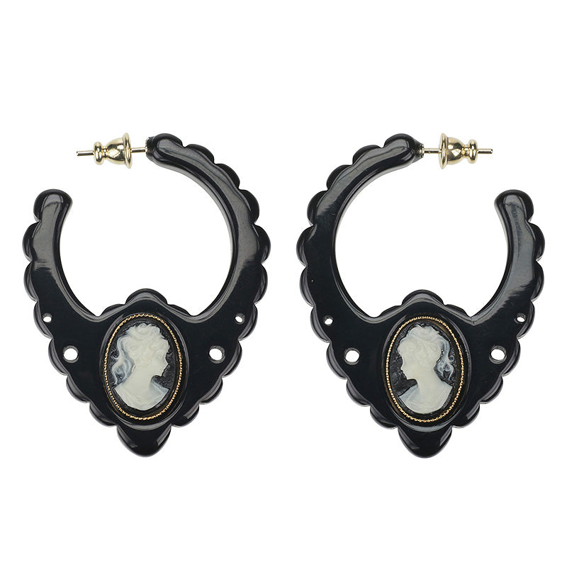 En Vogue Onyx Cameo