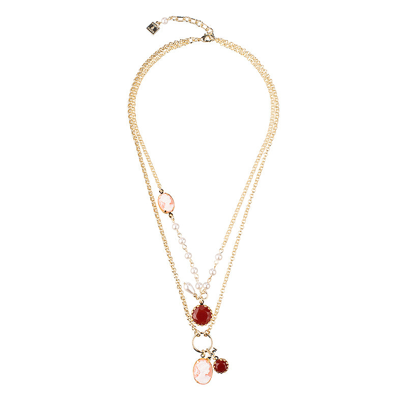 Cameo souvenir necklace