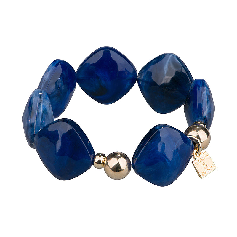 The pebble island bracelet