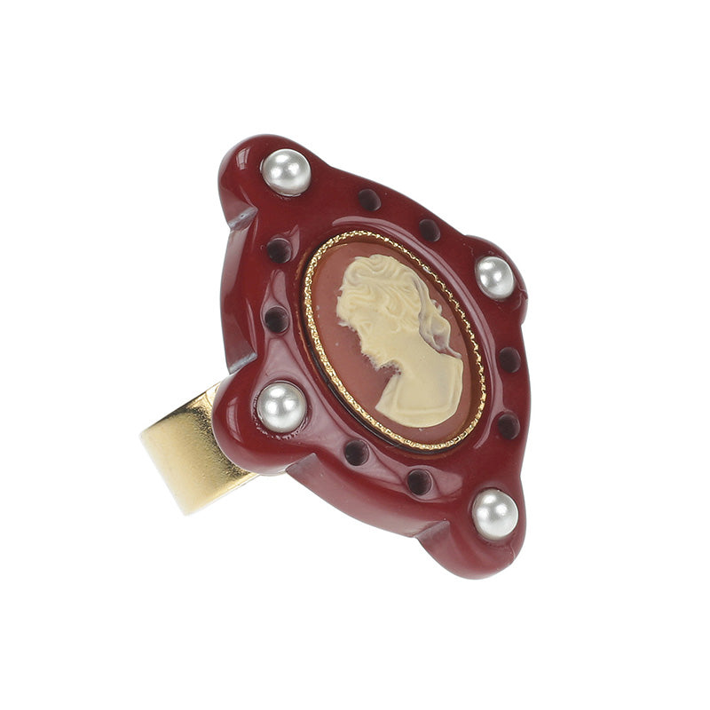 Cameo Nostalgia Ring