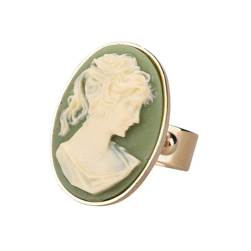 Cameo ring