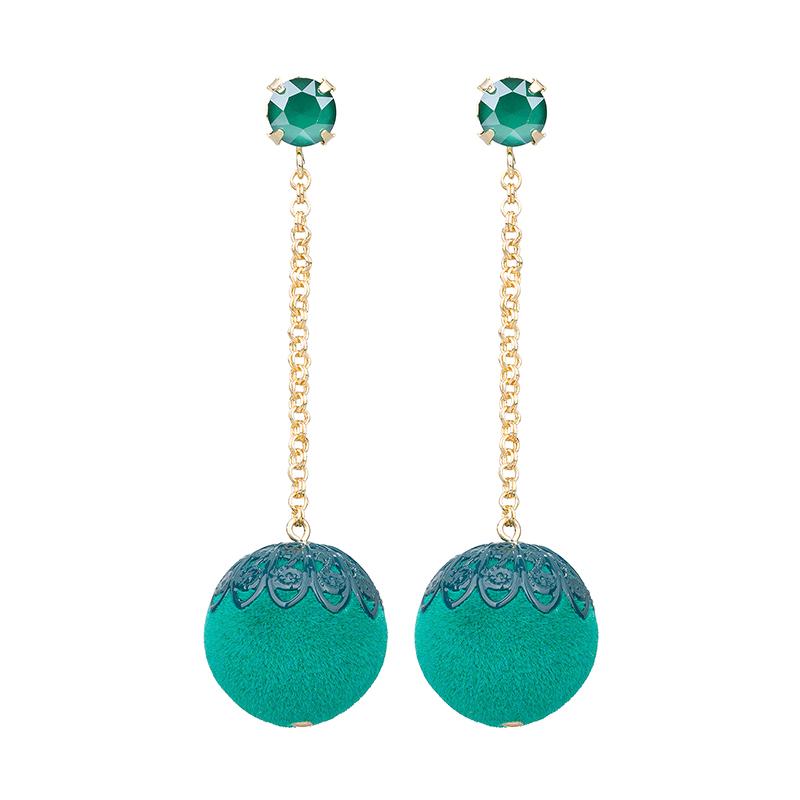 Dangling Velvet Baroque