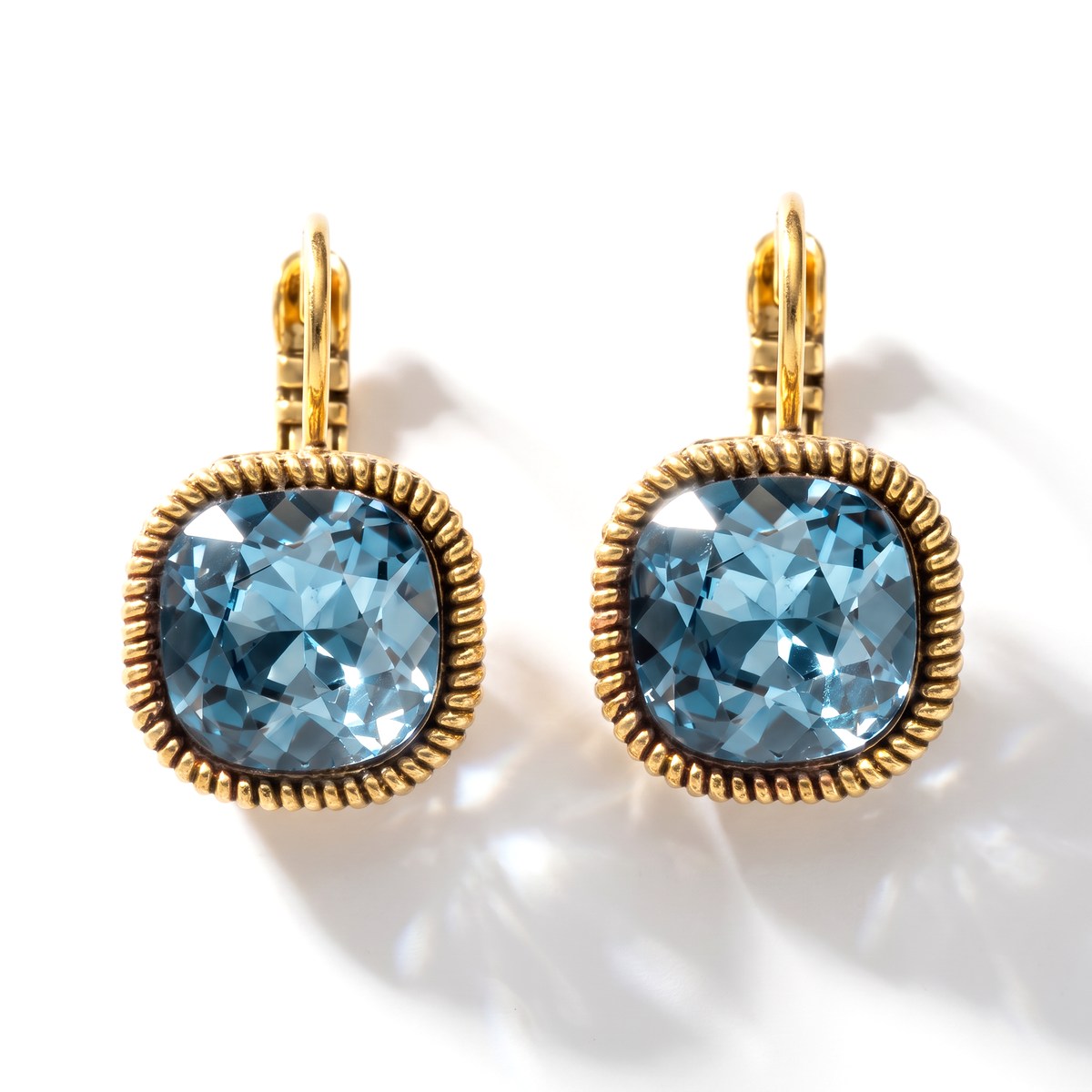 Vierkante Oorbellen Goud met Swarovski kristal