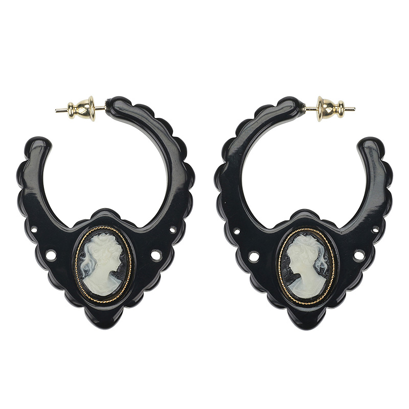 hoops