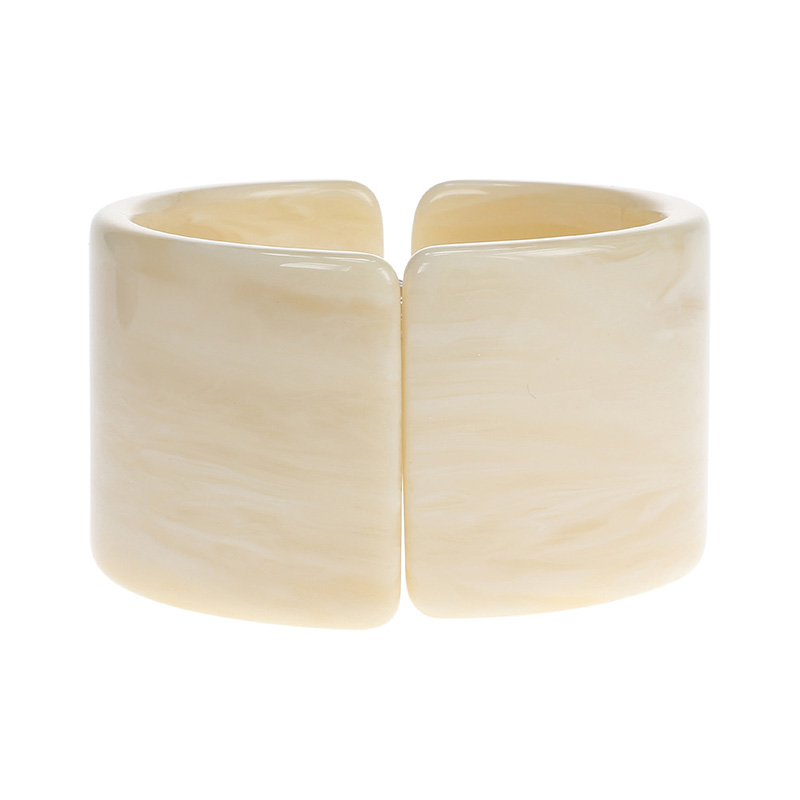 bangle