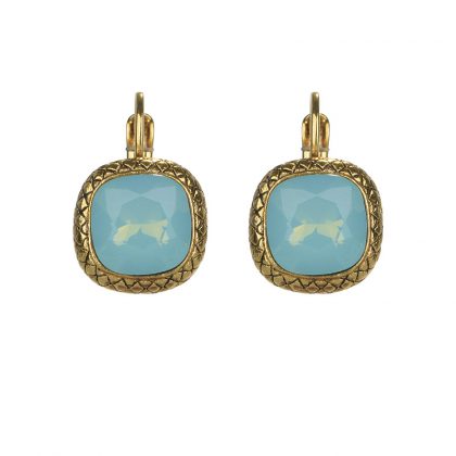 Vierkante zeegroene Swarovski oorbellen met gouden sluiting