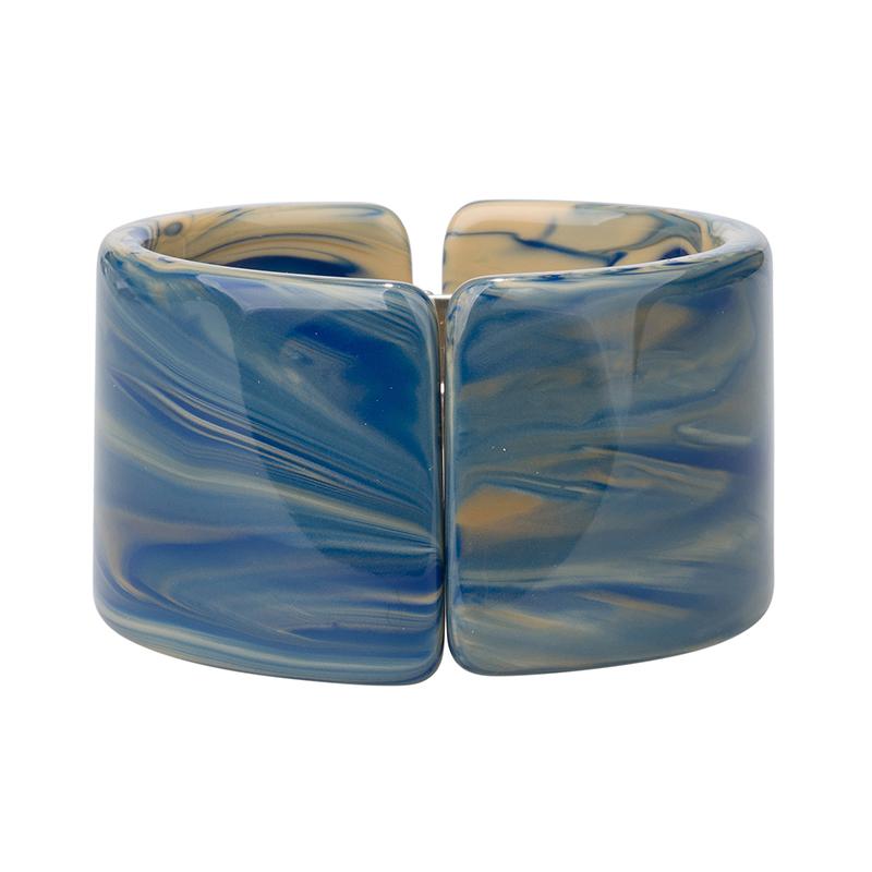 bangle